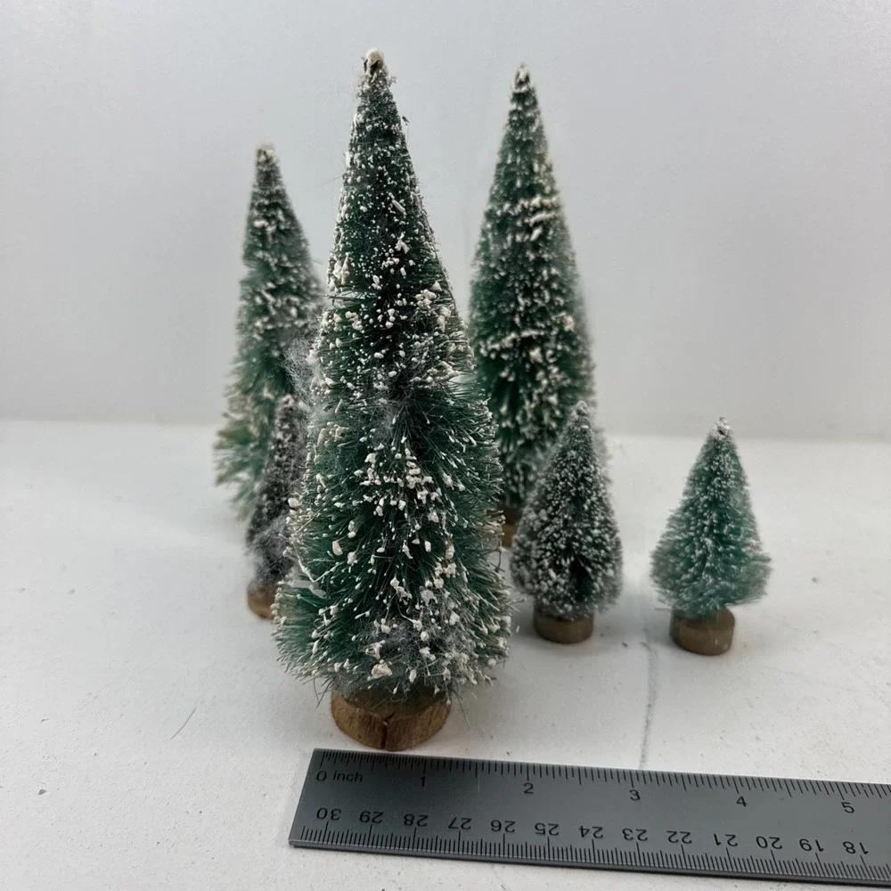 Lot Of 7 Lemax & Midwest Christmas Village 6.5